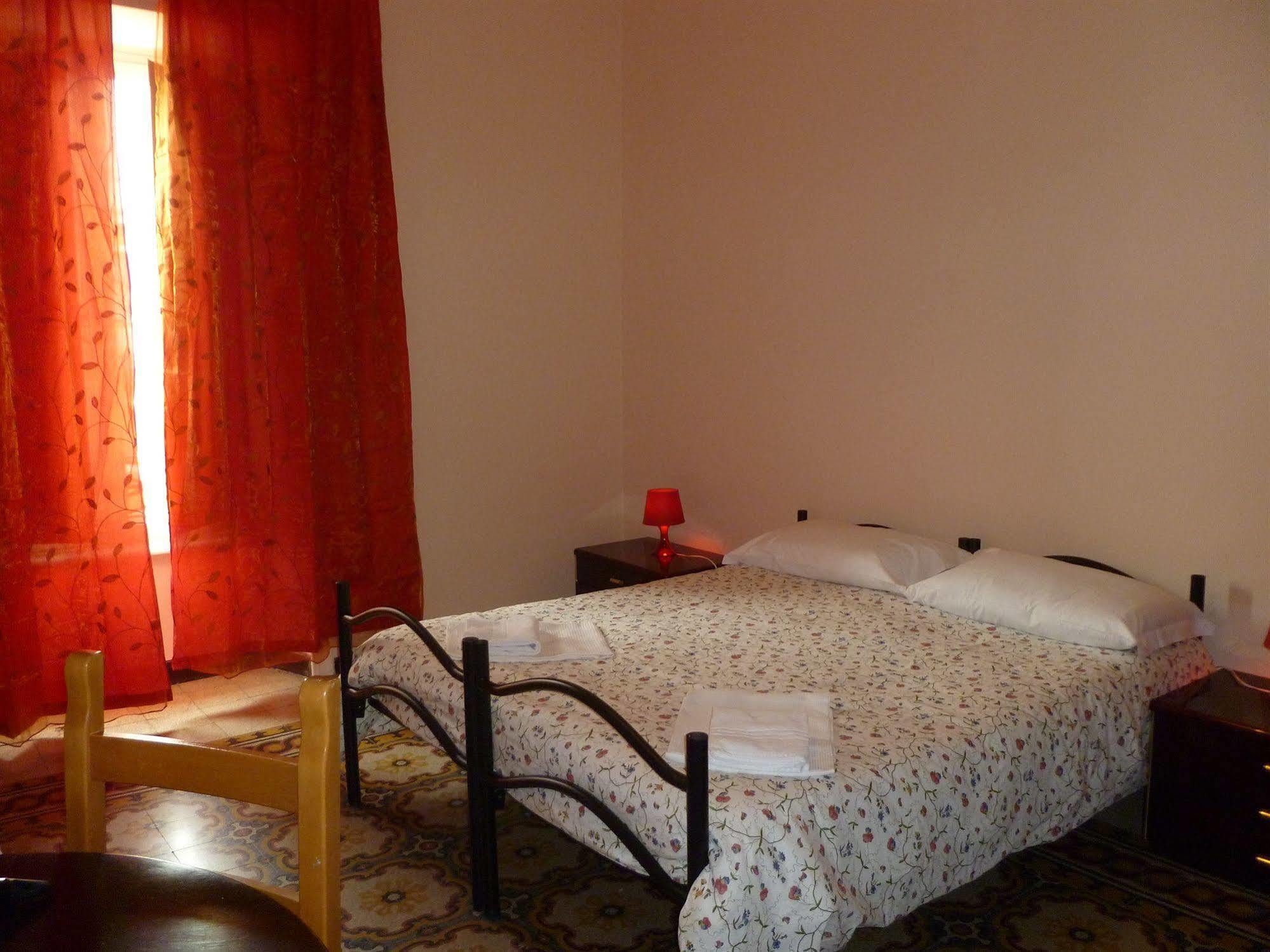 Carlo Alberto House Rome Extérieur photo